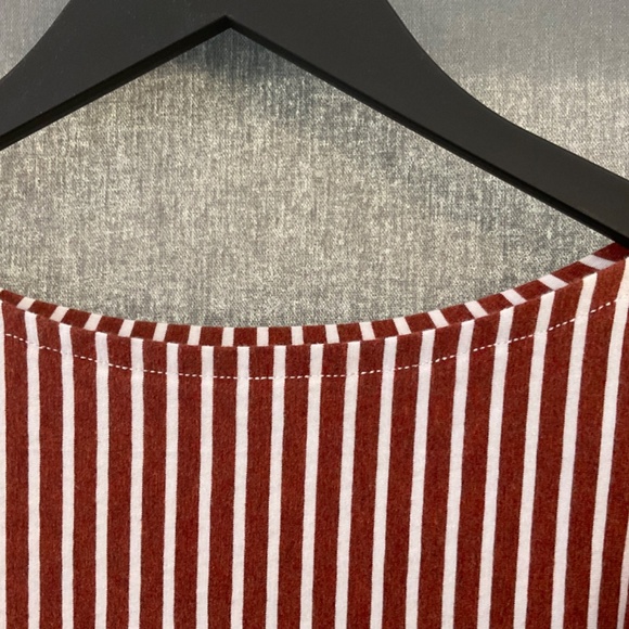 Handmade Blouse - Picture 2 of 4